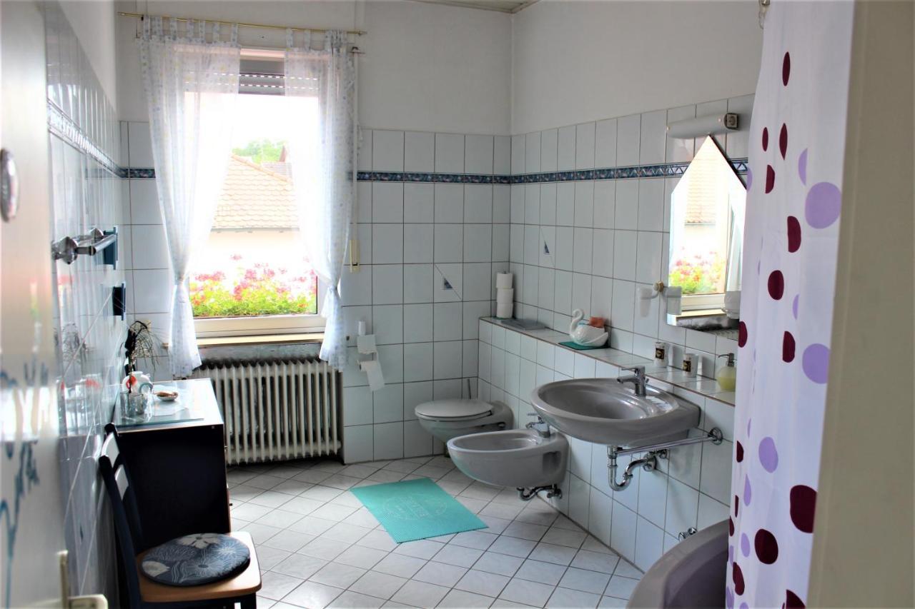 Hotel Zur Post Schwanheim Frankfurt am Main Eksteriør bilde